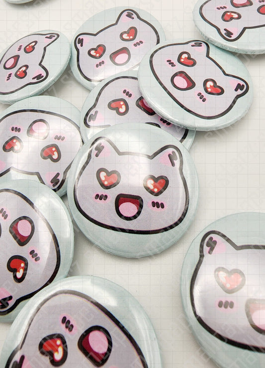 L022 - Love Heart Eyes Gary-moti Pinback Button / Badge
